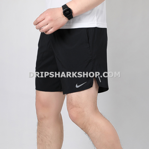 NK TECH SHORTS - Negro