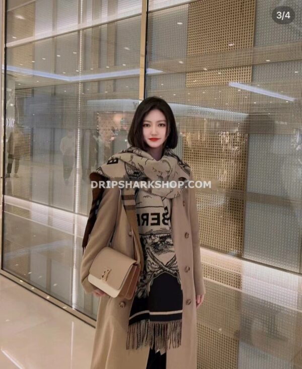 223fd7bf Bufanda BURBERRY