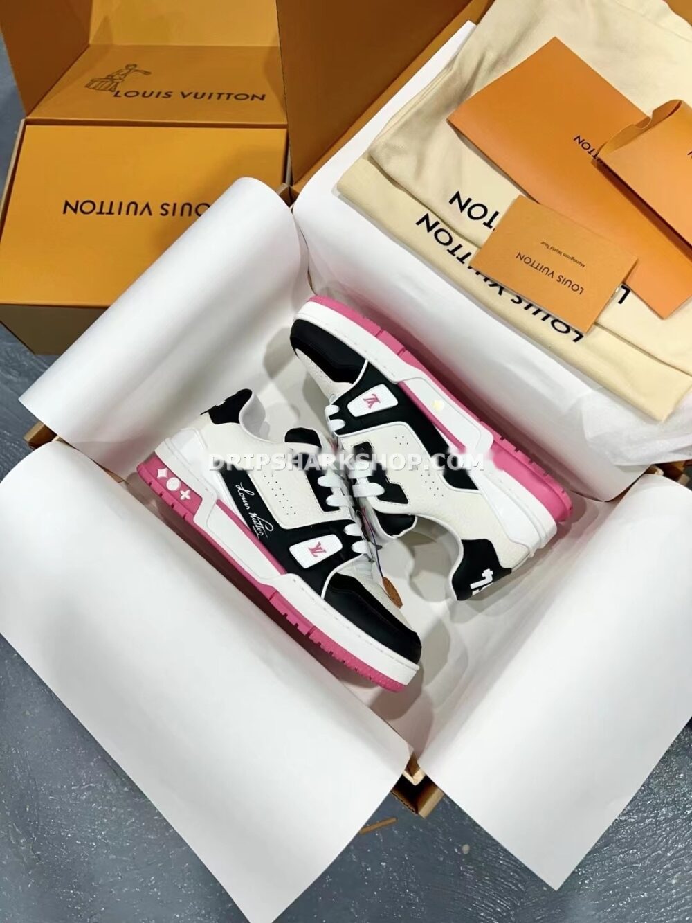 23ecb32c Sneaker LV Trainer 2025