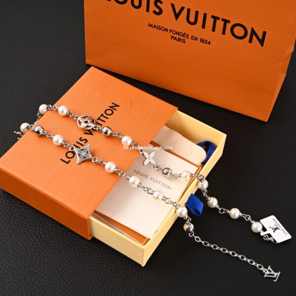 Necklace LOUIS VUITTON