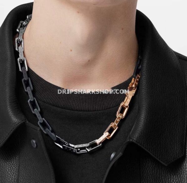 Necklace LOUIS VUITTON