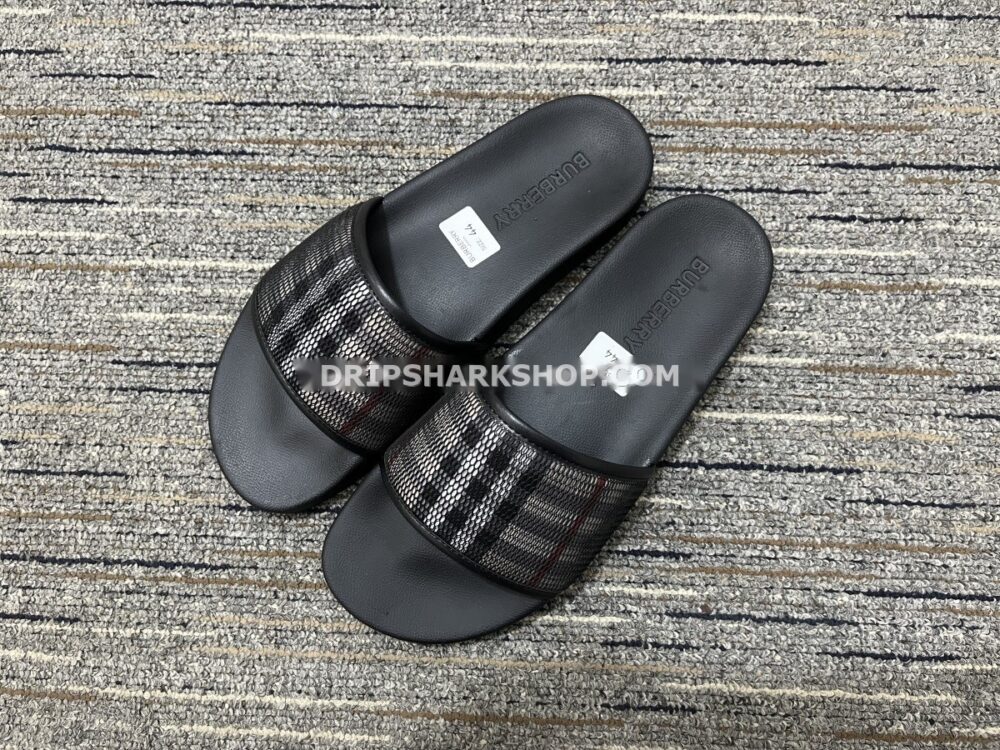 2b5f9f26 Sandalias BURBERRY