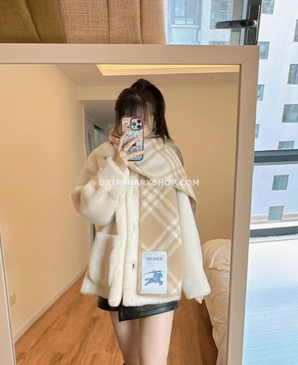 2db76eac Bufanda BURBERRY