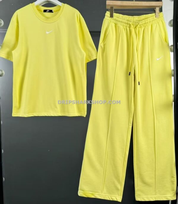 Chandal Nike - Amarillo