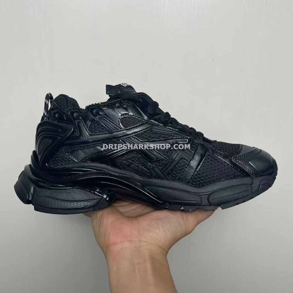 BALENCIAGA - Negro