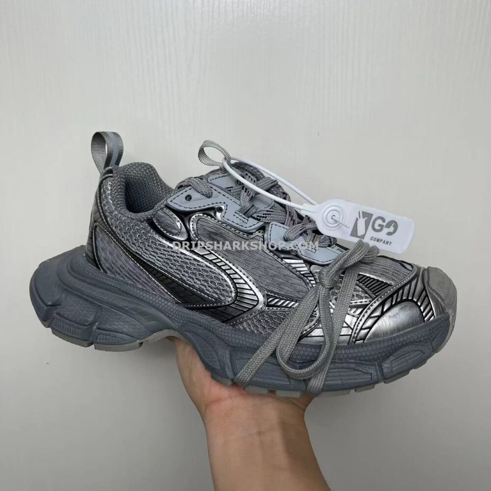 BALENCIAGA - Gris