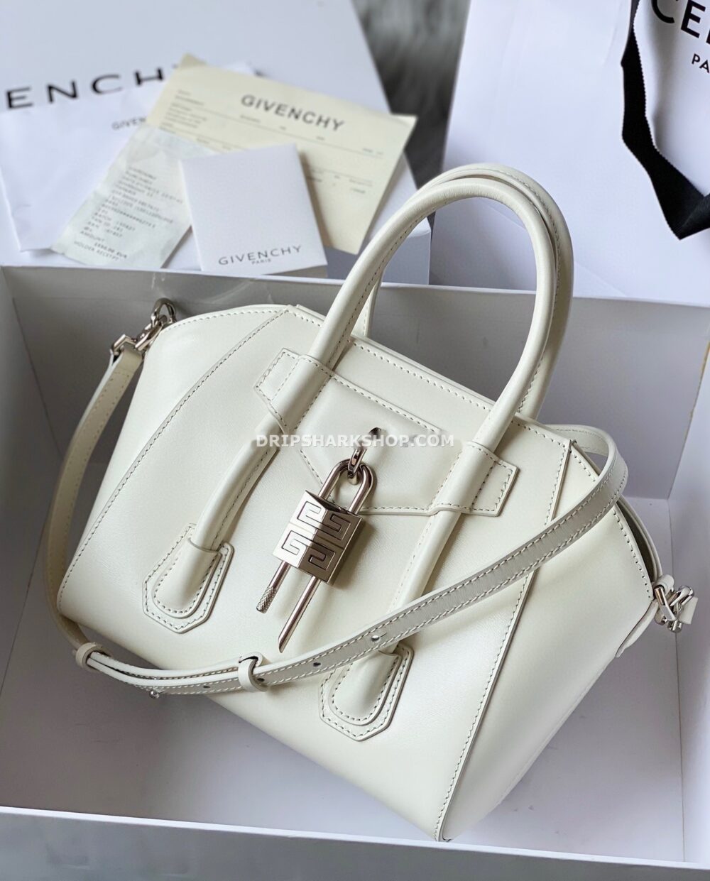 GIVENCHY Bolso