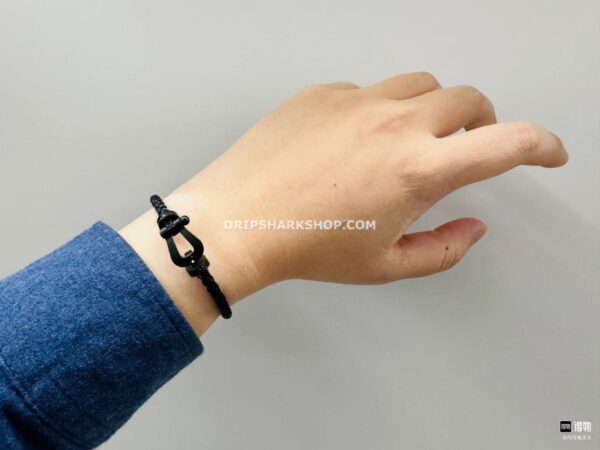 37218f79 Bracelet FRED