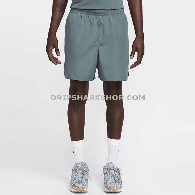 NK TECH SHORTS - Verde