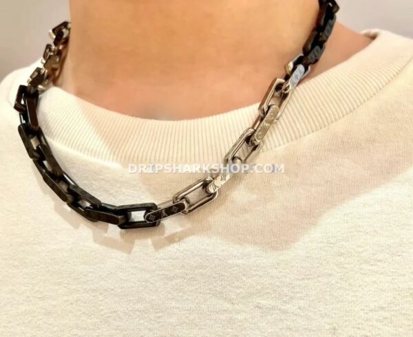 Necklace LOUIS VUITTON