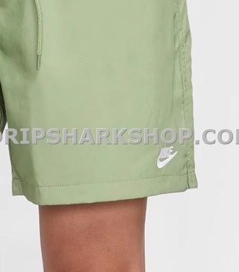 NK TECH SHORTS - Verde