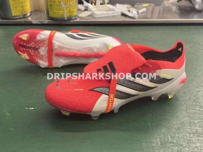 Zapatillas de fútbol Adidas Predator 26 FG