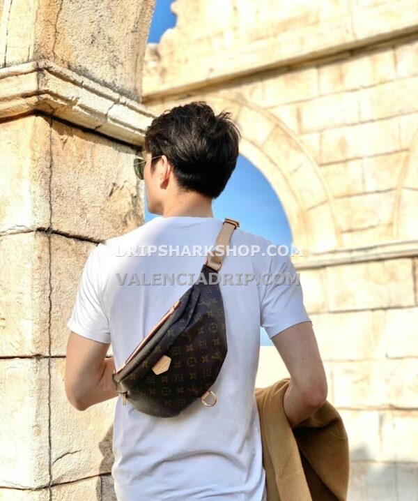 429971cd Riñonera LOUIS VUITTON