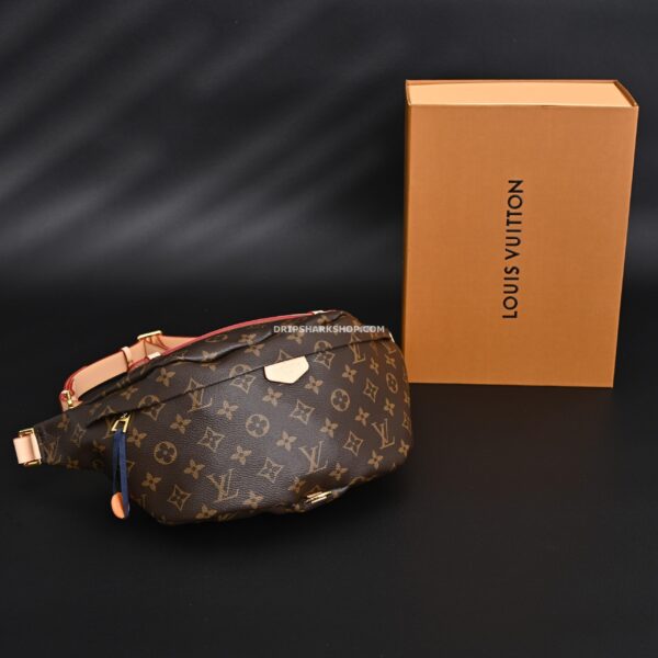 4481ff93-scaled-1 Riñonera LOUIS VUITTON