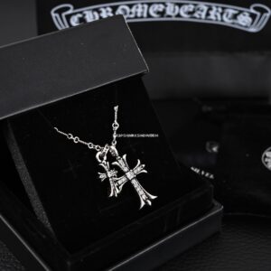 Necklace CHROME HEARTS