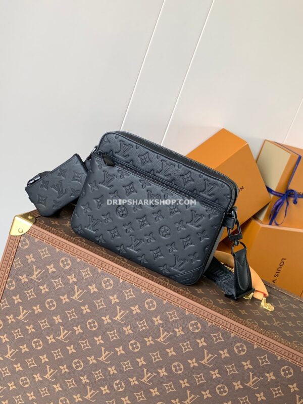 LOUIS VUITTON Bandolera