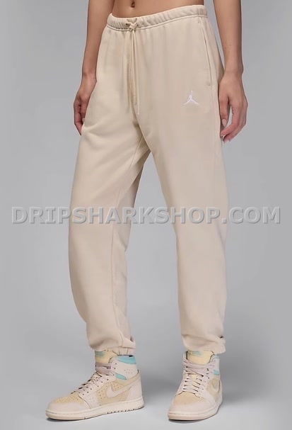 48d66933 NK PANTS - Beige