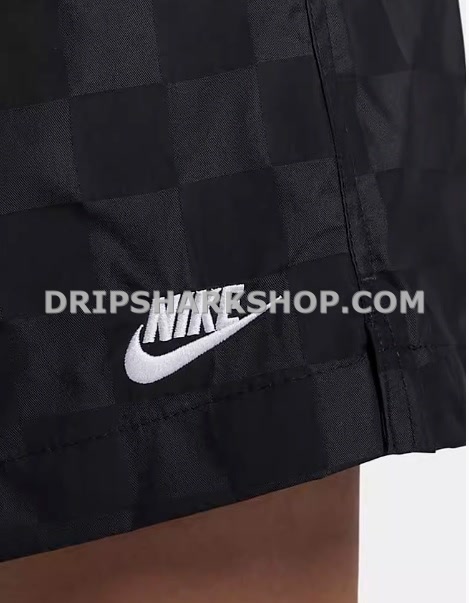 NK TECH SHORTS - Negro