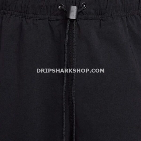 4c6eb579 NK TECH SHORTS - Negro