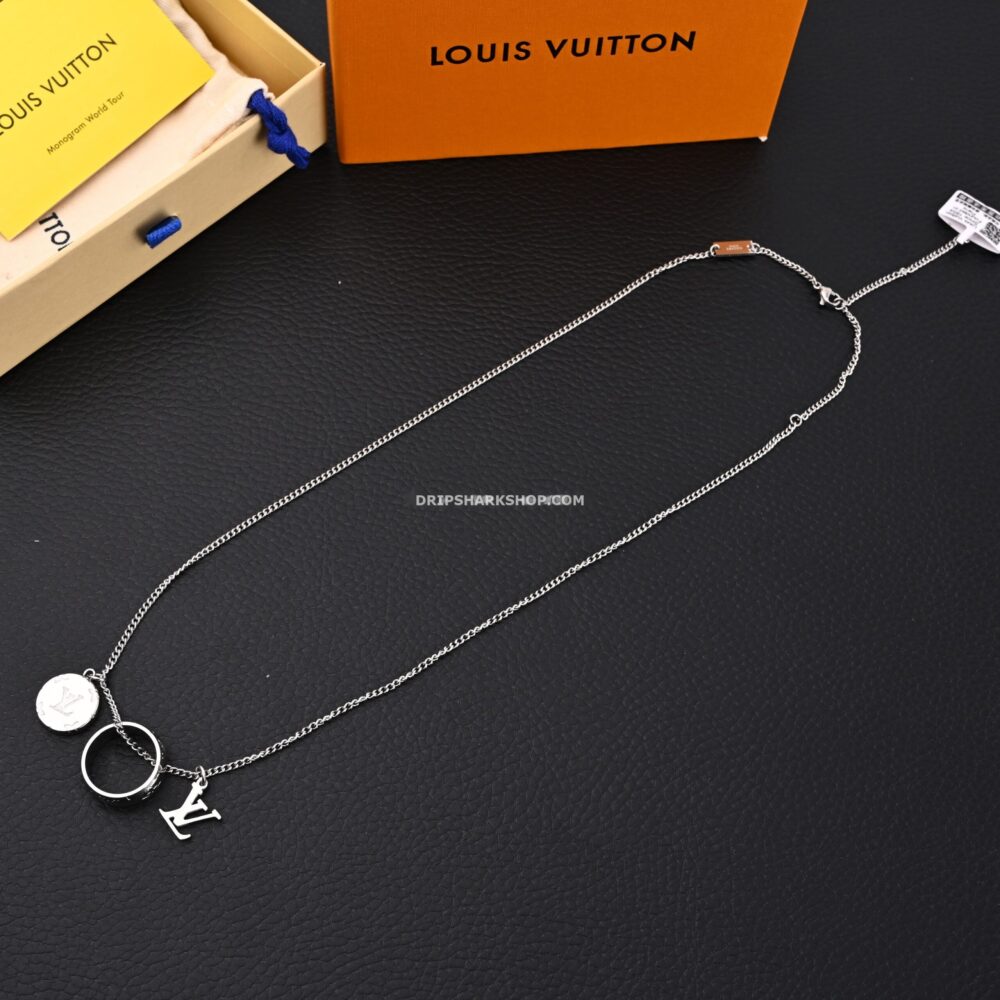 Necklace LOUIS VUITTON