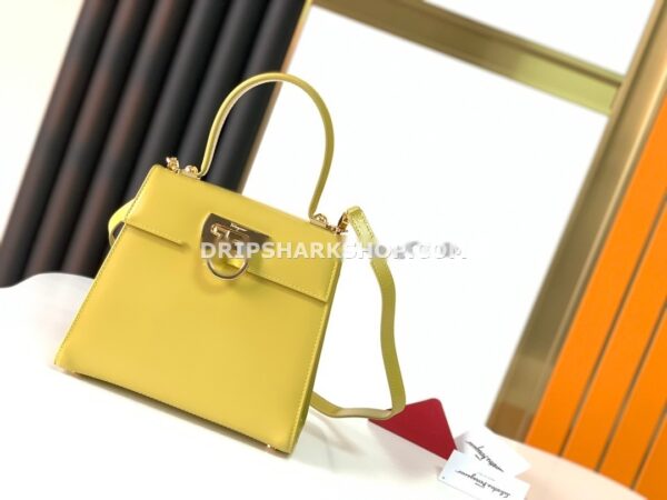 4feec263 Bolso SALVATORE FERRAGAMO