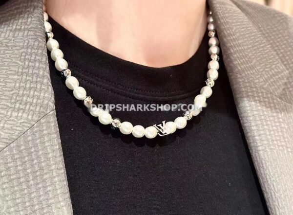 Necklace LOUIS VUITTON