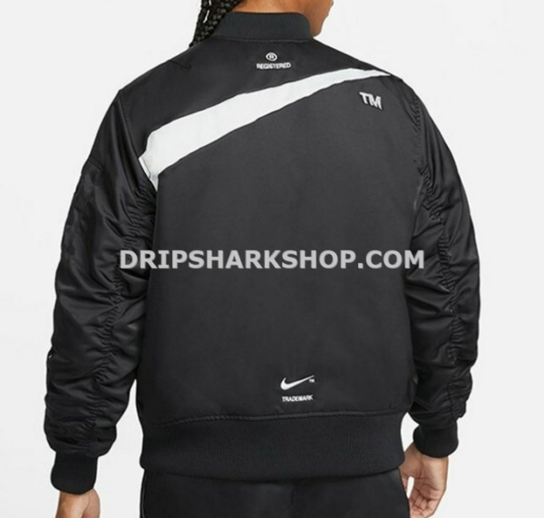NIKE JACKET - Negro