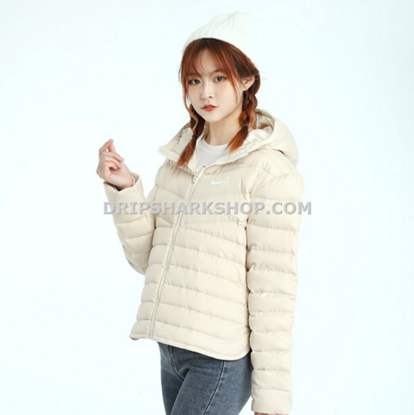 59247f90 NIKE JACKET - Beige