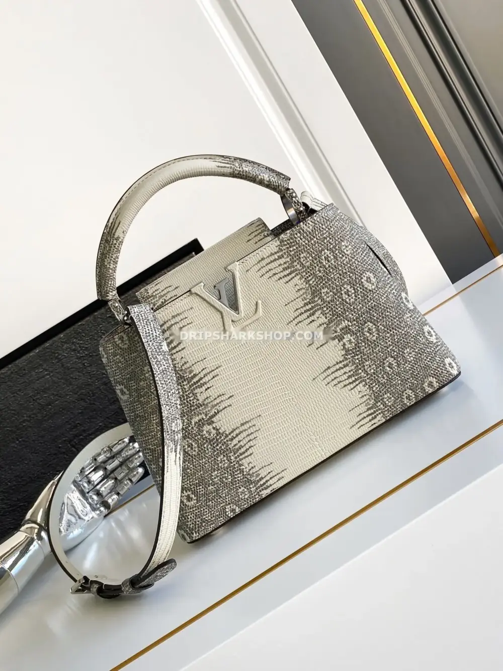 LOUIS VUITTON Bolso