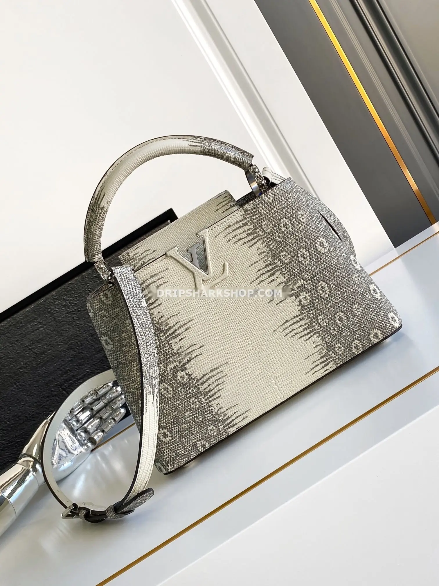 LOUIS VUITTON Bolso