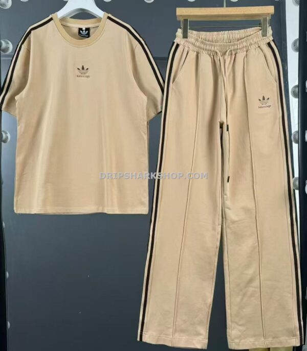 59b0690a Chandal Adidas - Beige