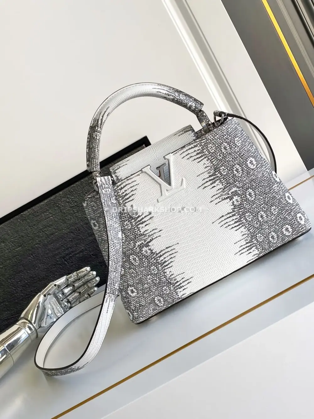 LOUIS VUITTON Bolso