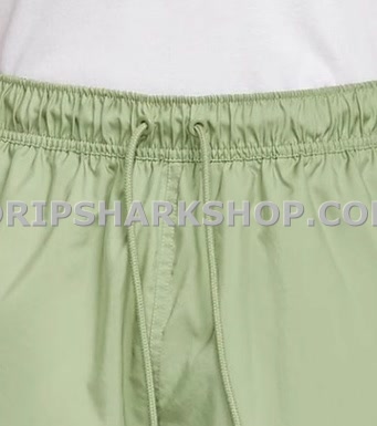 NK TECH SHORTS - Verde