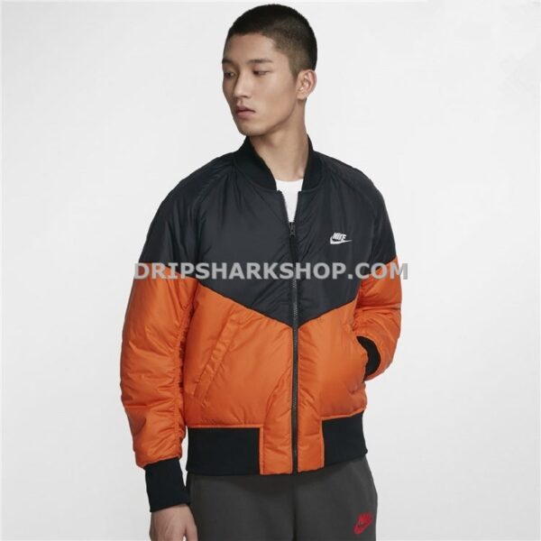 NIKE JACKET - Naranja