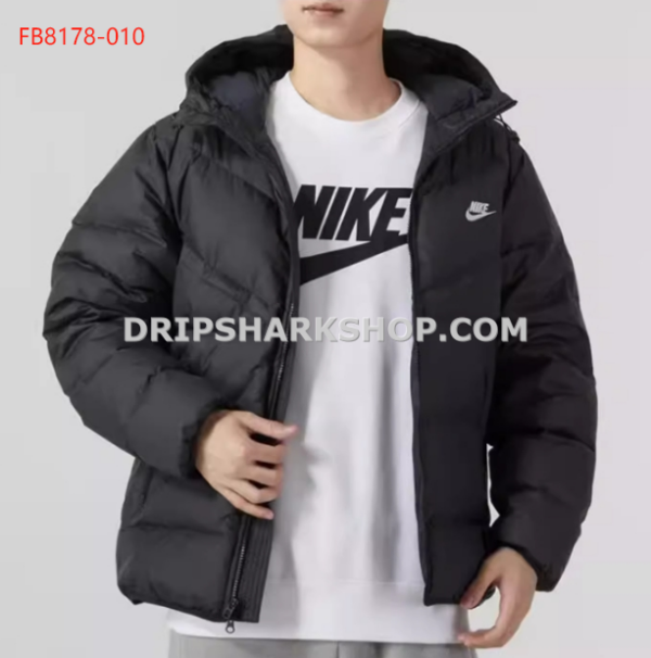 NIKE JACKET - Negro