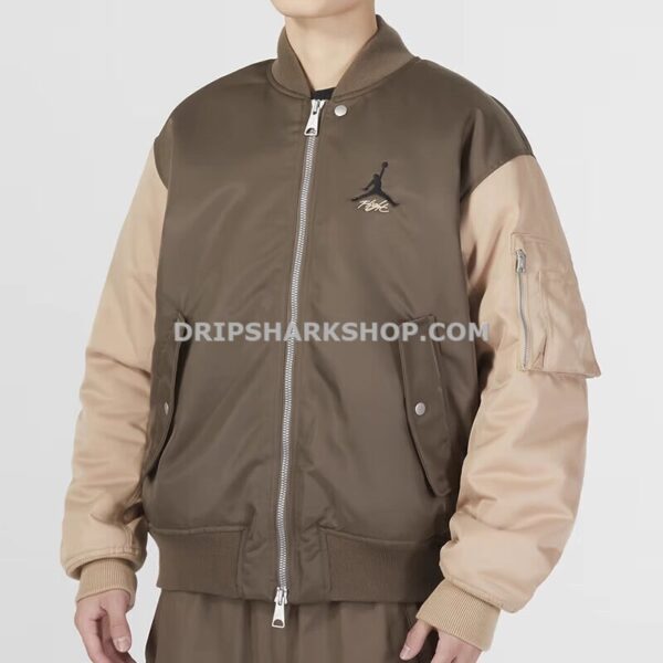 NIKE JACKET - Marrón