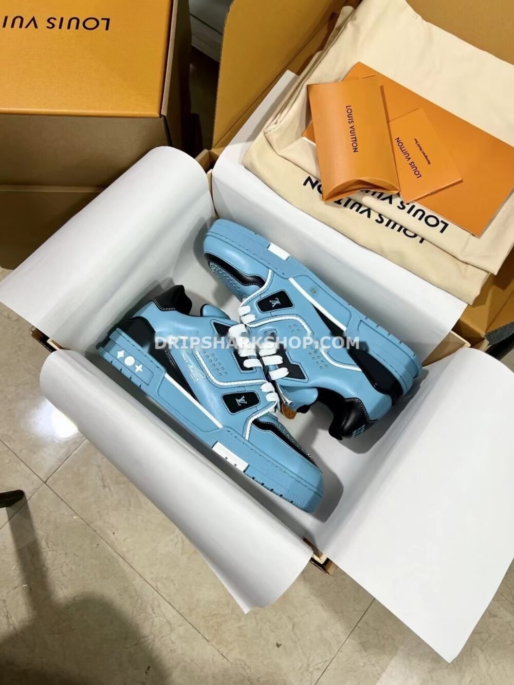 688dd676 Sneaker LV Trainer 2025