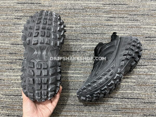 6a030cff Zapatillas BALENCIAGA Defender