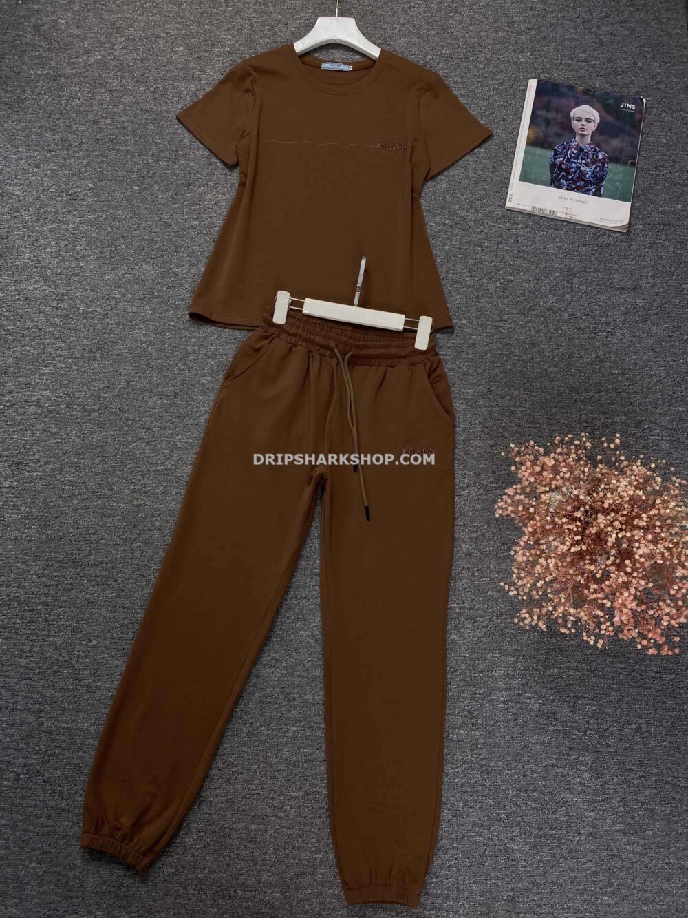 Chandal Prada - Marrón