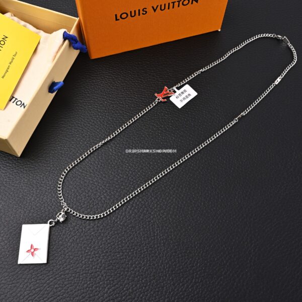 Necklace LOUIS VUITTON