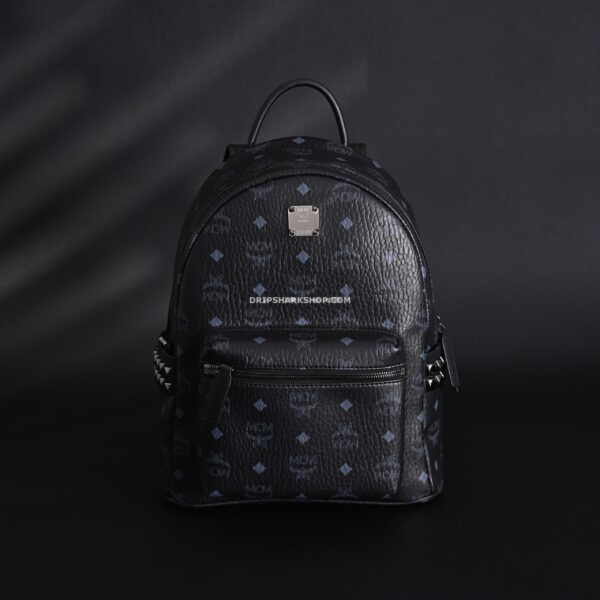 71dd8c18-scaled-1 MCM Mochila