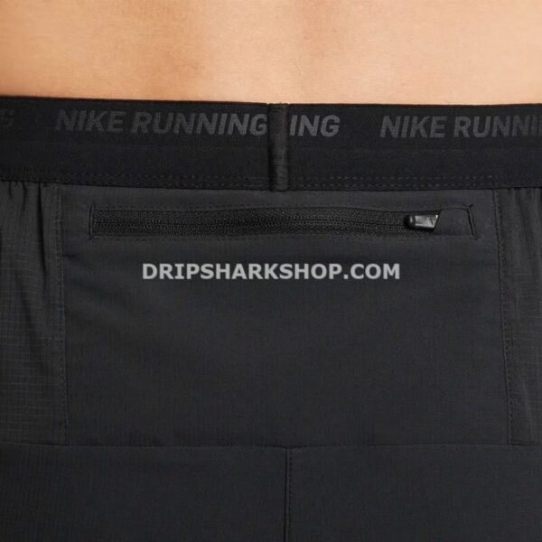 NK TECH SHORTS - Negro
