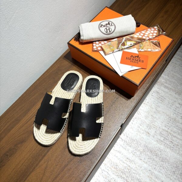 75b62229 Sandalias Hermes - Negro