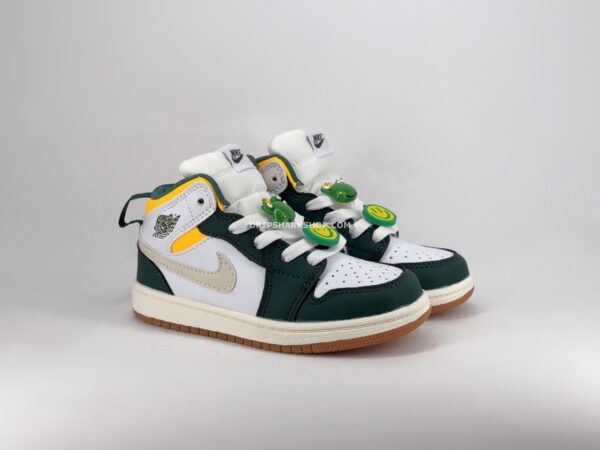 7a0a1b23-scaled-1 Zapatillas NIKE Jordan 1 Mid