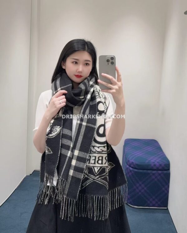 7b95a03f Bufanda BURBERRY