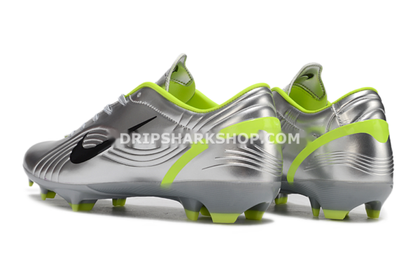 Zapatillas de fútbol NIKE