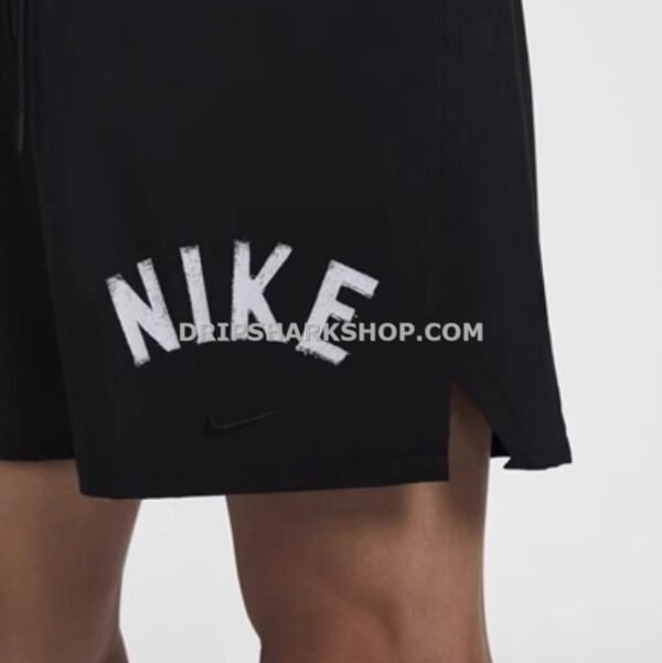 NK TECH SHORTS - Negro