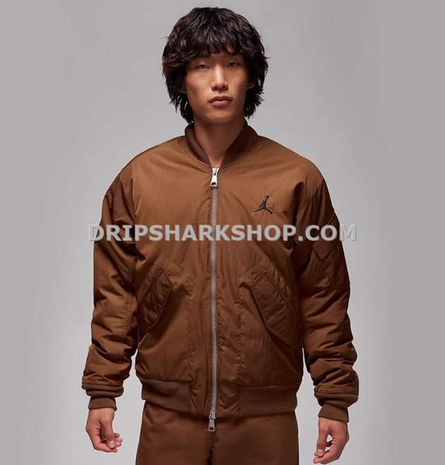 NIKE JACKET - Marrón