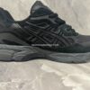 Asics NYC Waterproof - Negro