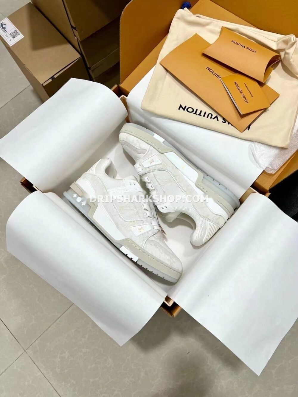 89b4db09 Sneaker LV Trainer 2025